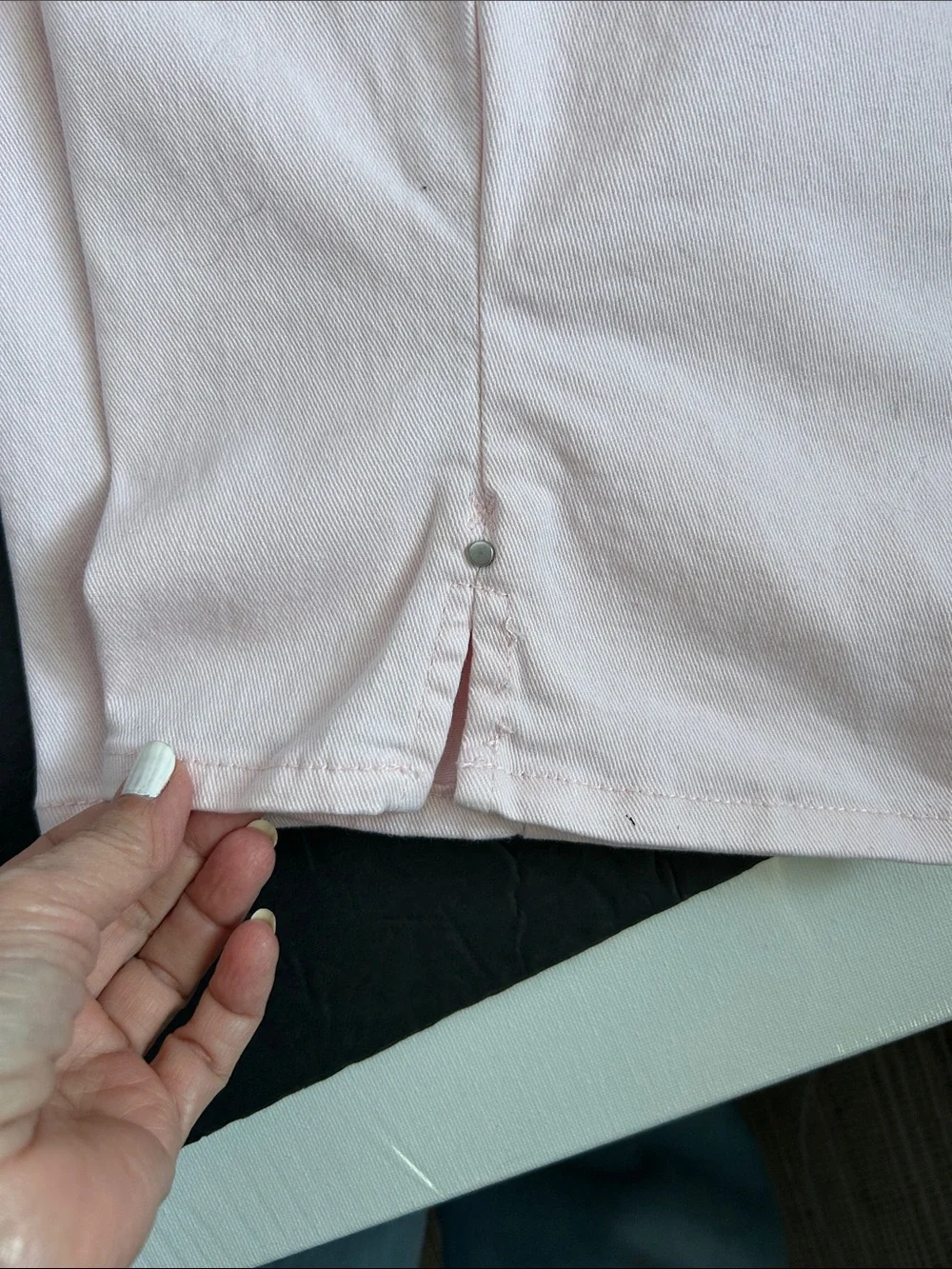 Gloria Vanderbilt Light Pink Cropped Jeans - Picture 5 of 12